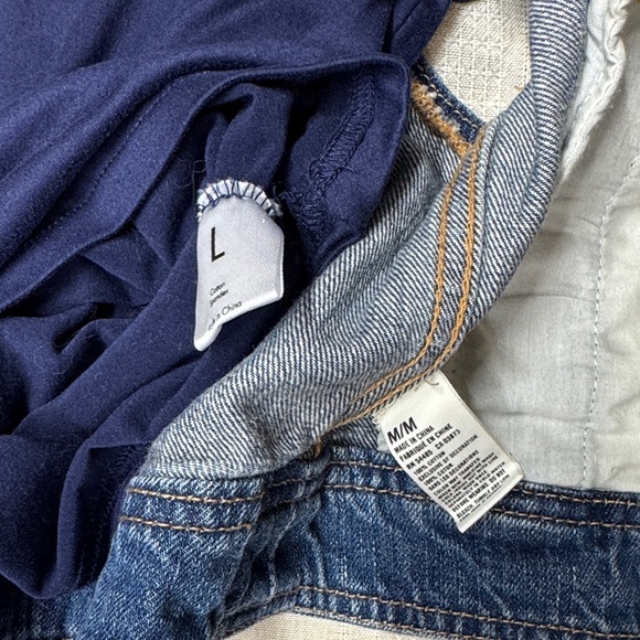 American Eagle Outfitters Blue Tee with Denim Vest - Picture 3 of 8